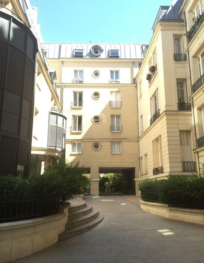 52 Clichy Bed&Breakfast - Chambre d'hôtes Paris Exterior foto